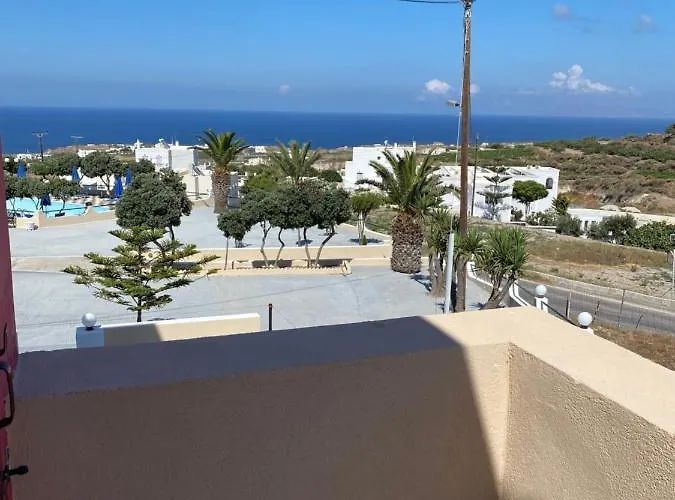 Romantic 3* Exo Katikies (Santorini)