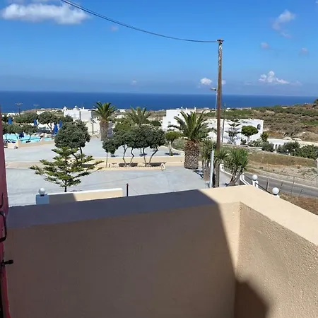 Romantic 3* Exo Katikies (Santorini)