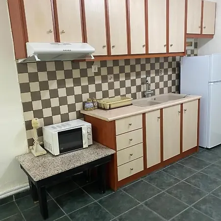 Romantic Exo Katikies (Santorini)