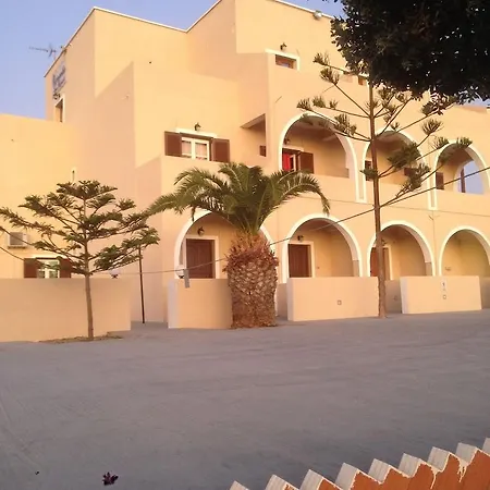 فندق Romantic 3*