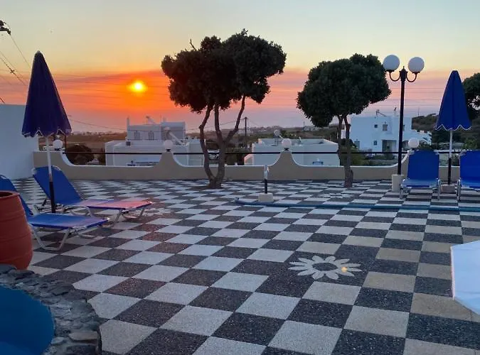 Romantic 3* Exo Katikies (Santorini)