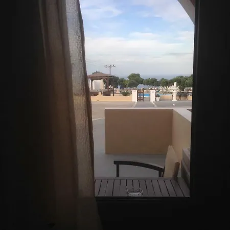 Ξενοδοχείο Romantic 3*
